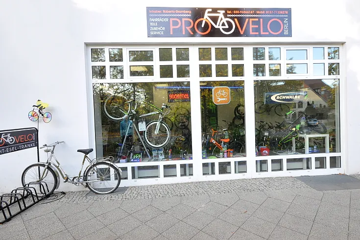 Ladenfront von Pro Velo Berlin am Mirbachplatz